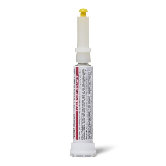 Beauty secrets nail glue viral tik tok - Picture 1 of 1